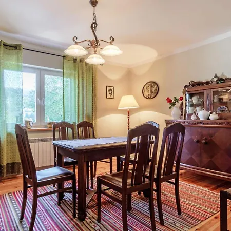 Ferienhaus By Interhome Zachelmna