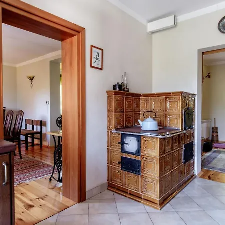 By Interhome Ferienhaus *